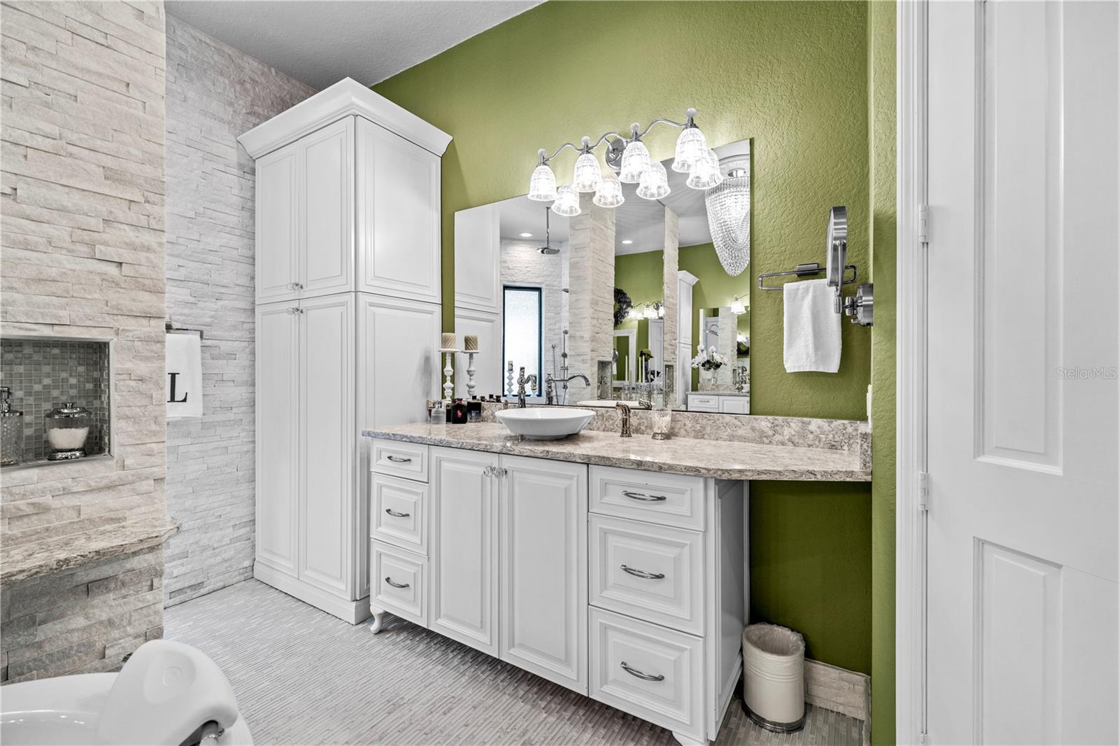 Image 32 of 80 For 6900 Ranchero Court