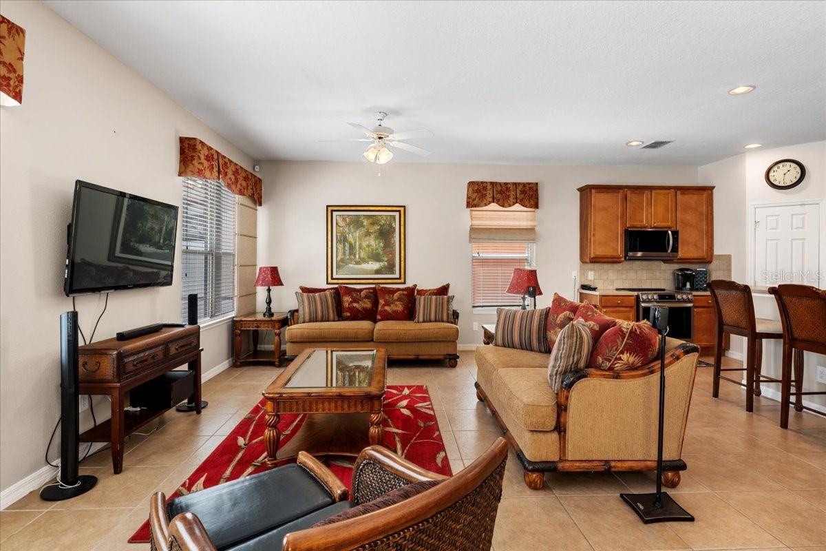 Image 19 of 47 For 141 Orange Cosmos Boulevard