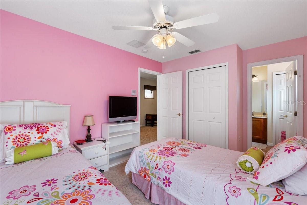 Image 27 of 47 For 141 Orange Cosmos Boulevard