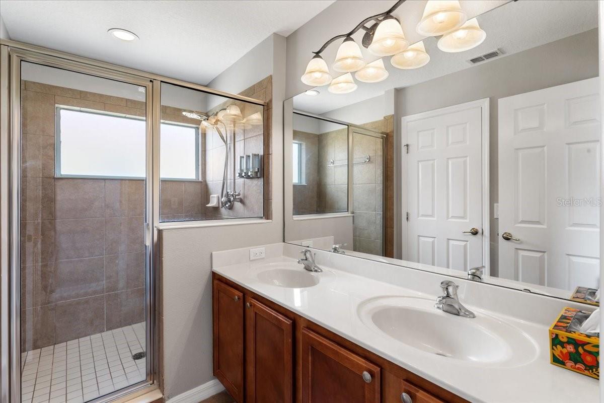 Image 32 of 47 For 141 Orange Cosmos Boulevard