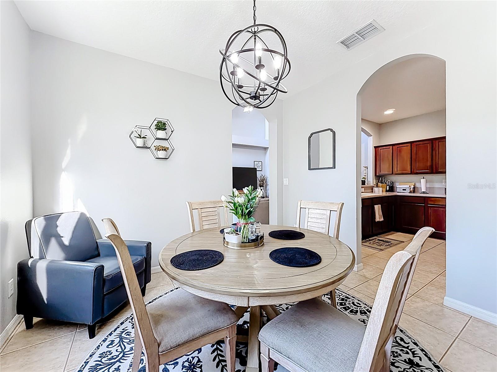 Image 16 of 61 For 2272 Wekiva Village Lane