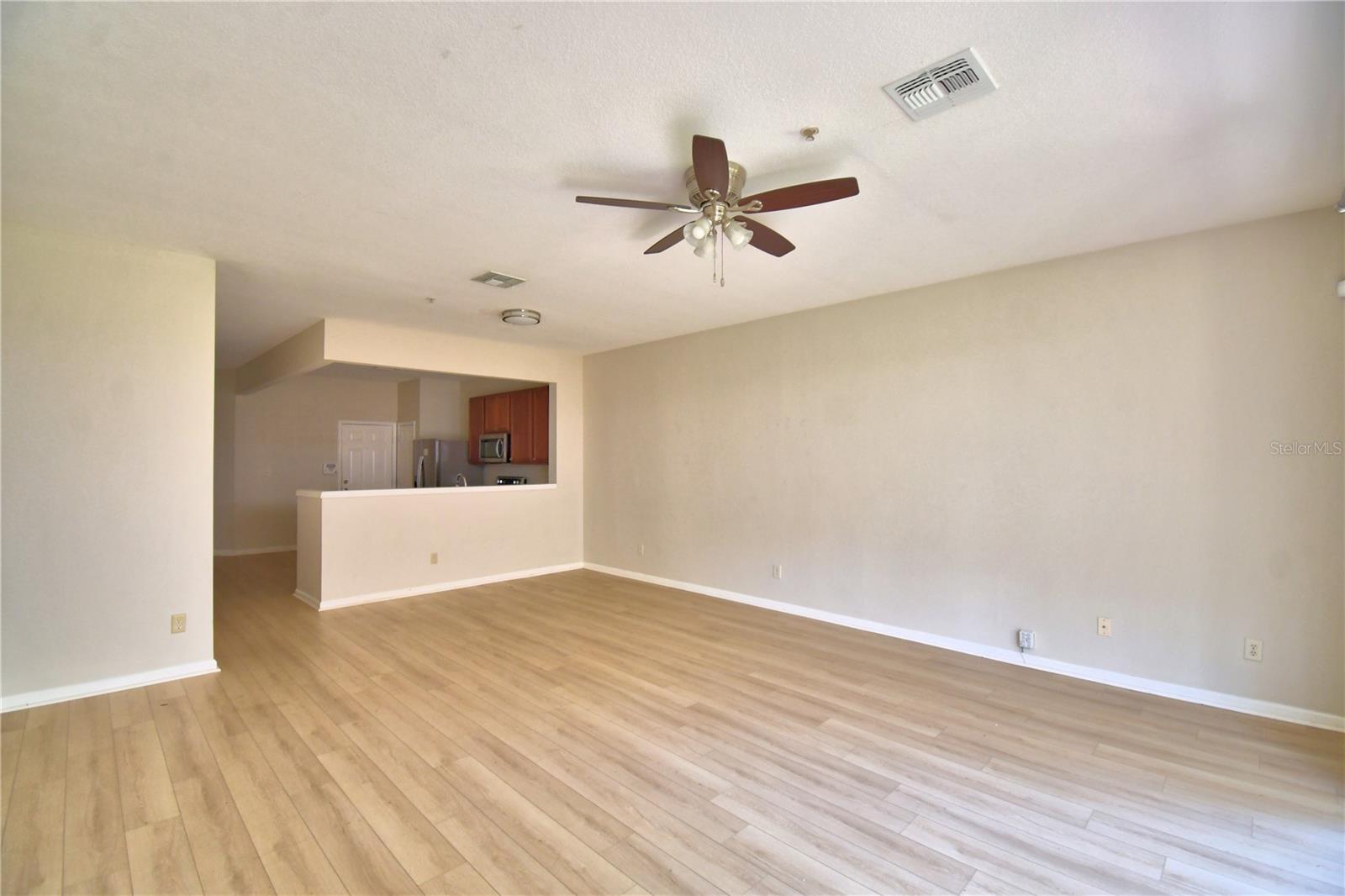 Image 13 of 64 For 3151 Sinclair Street 104