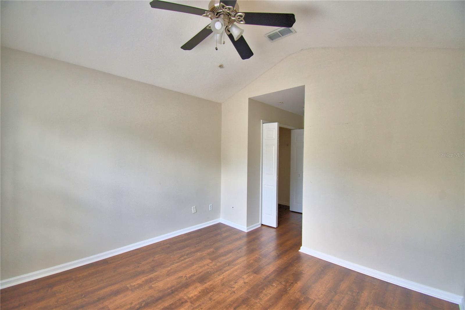 Image 44 of 64 For 3151 Sinclair Street 104