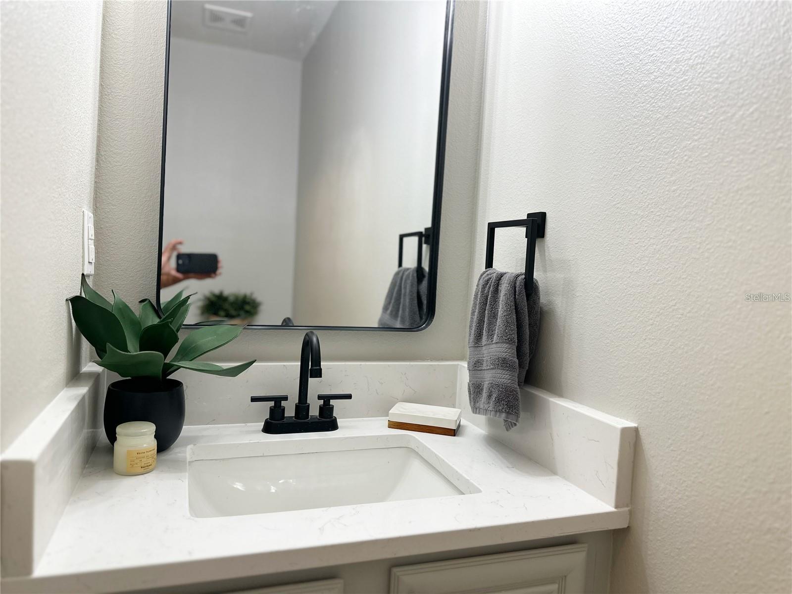 Image 11 of 35 For 10341 Lake District Lane 55b