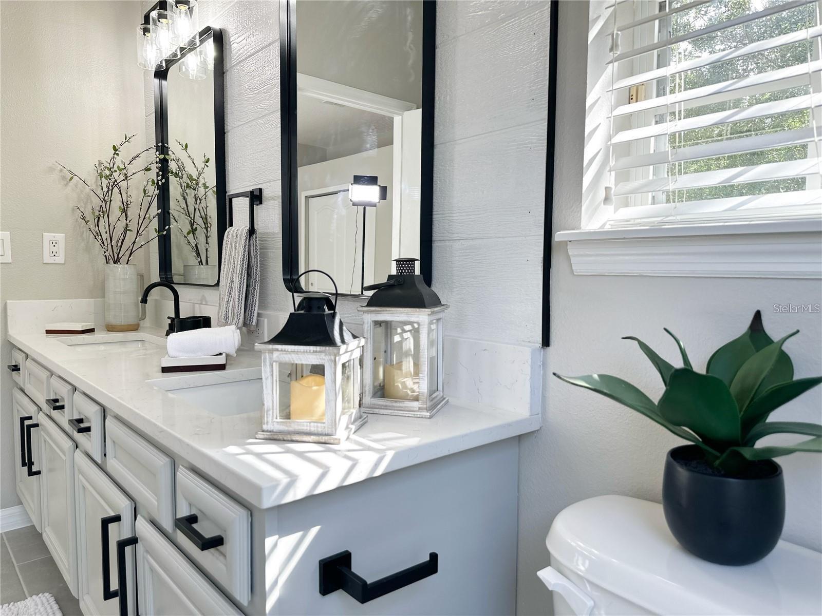 Image 13 of 35 For 10341 Lake District Lane 55b