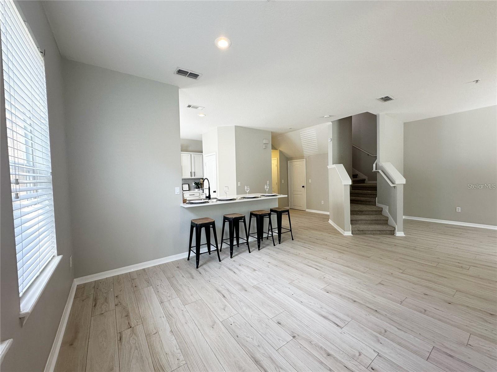 Image 7 of 35 For 10341 Lake District Lane 55b