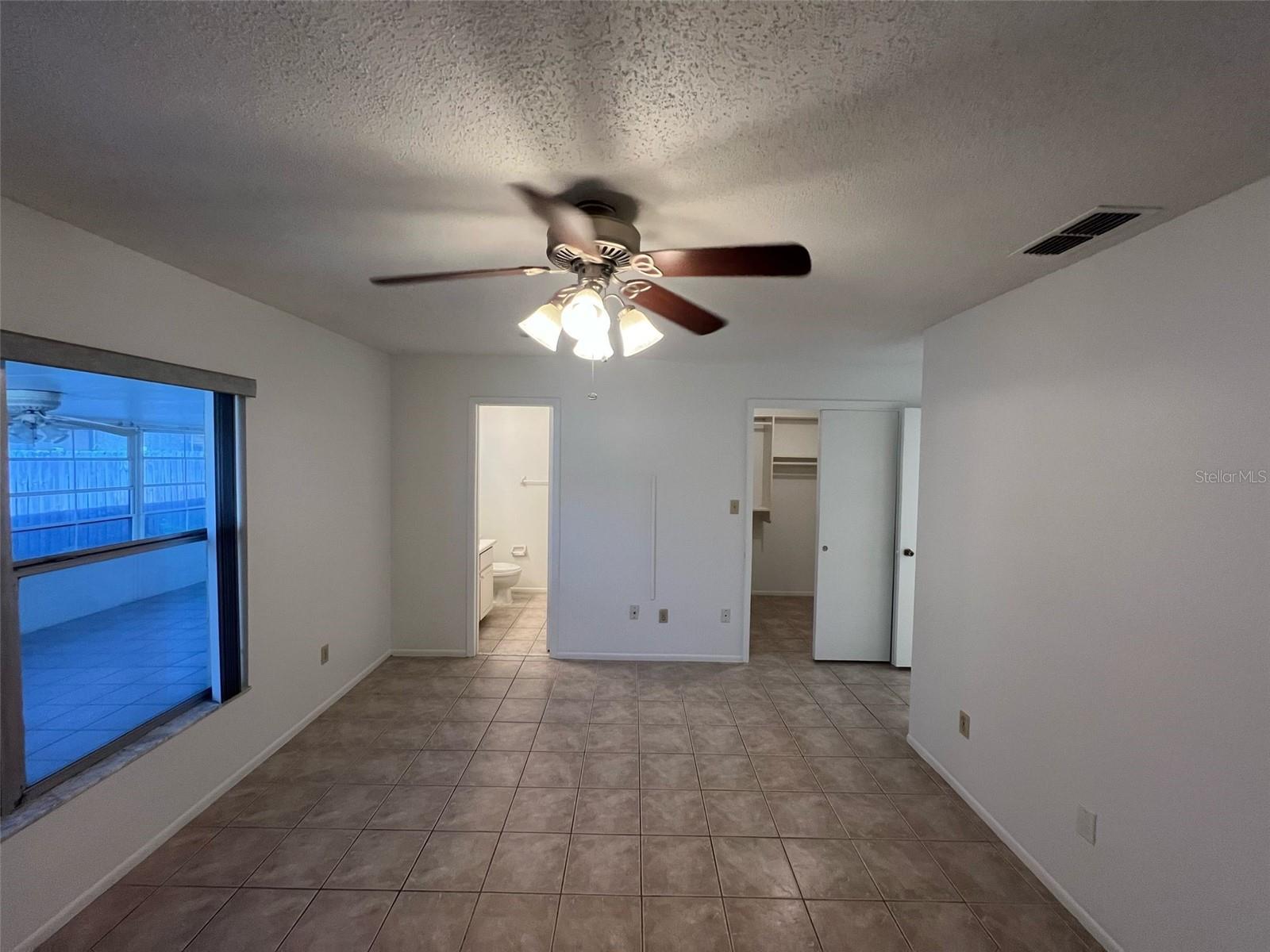 Image 14 of 25 For 3160 Smoke Signal Circle