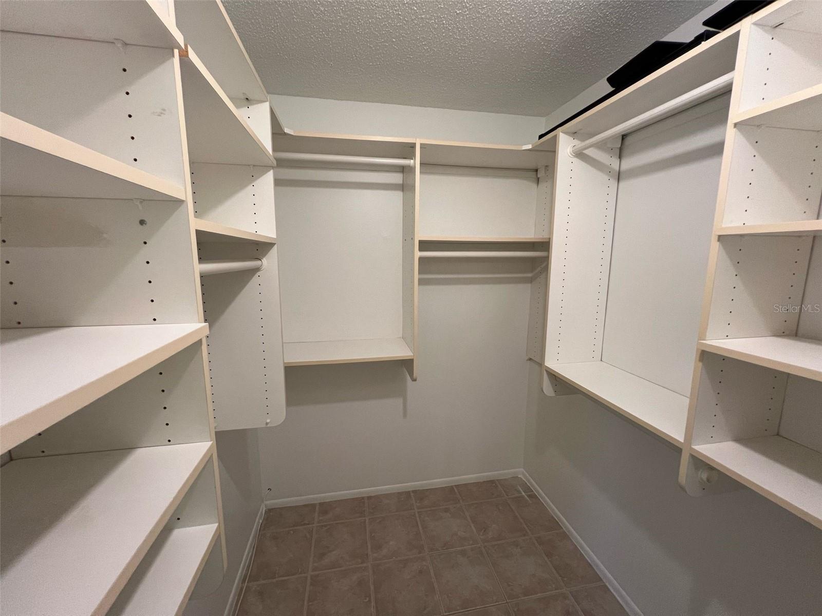 Image 16 of 25 For 3160 Smoke Signal Circle