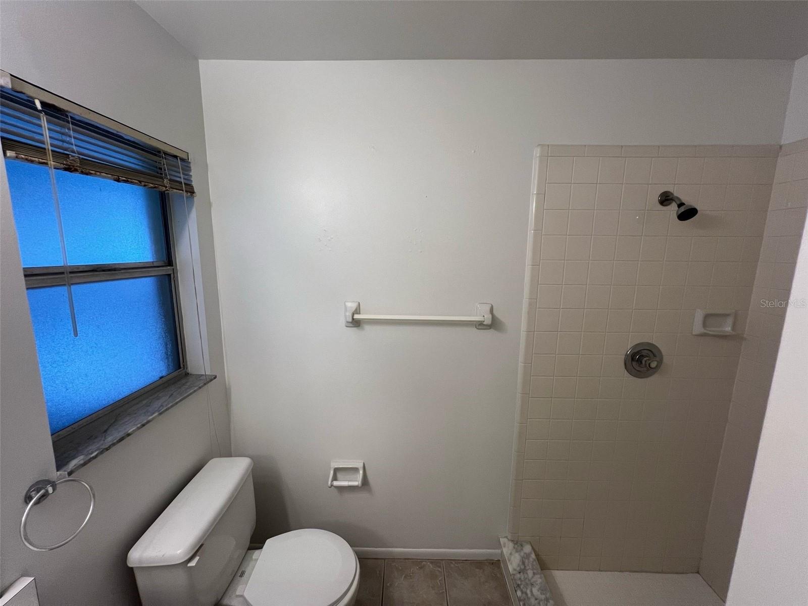 Image 18 of 25 For 3160 Smoke Signal Circle