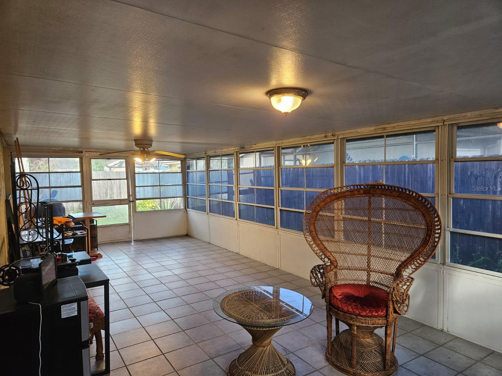 Image 21 of 25 For 3160 Smoke Signal Circle