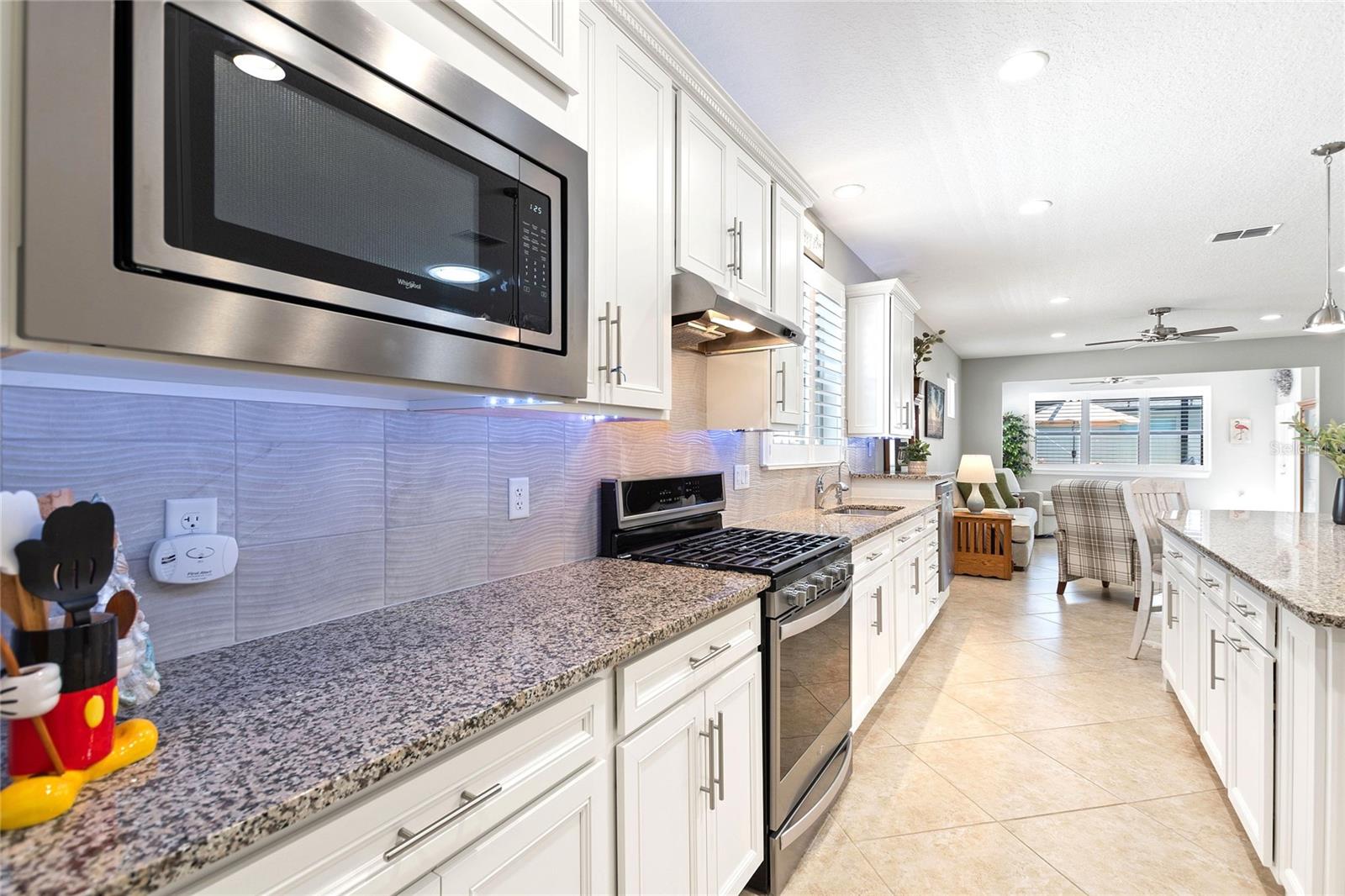 Image 18 of 70 For 192 Montoro Lane