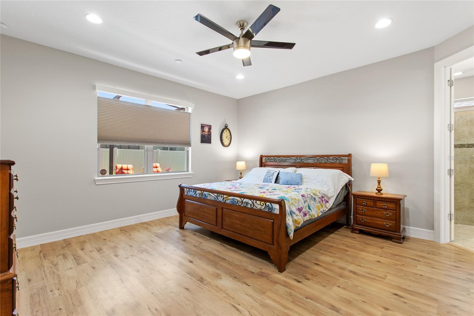 Image 25 of 70 For 192 Montoro Lane