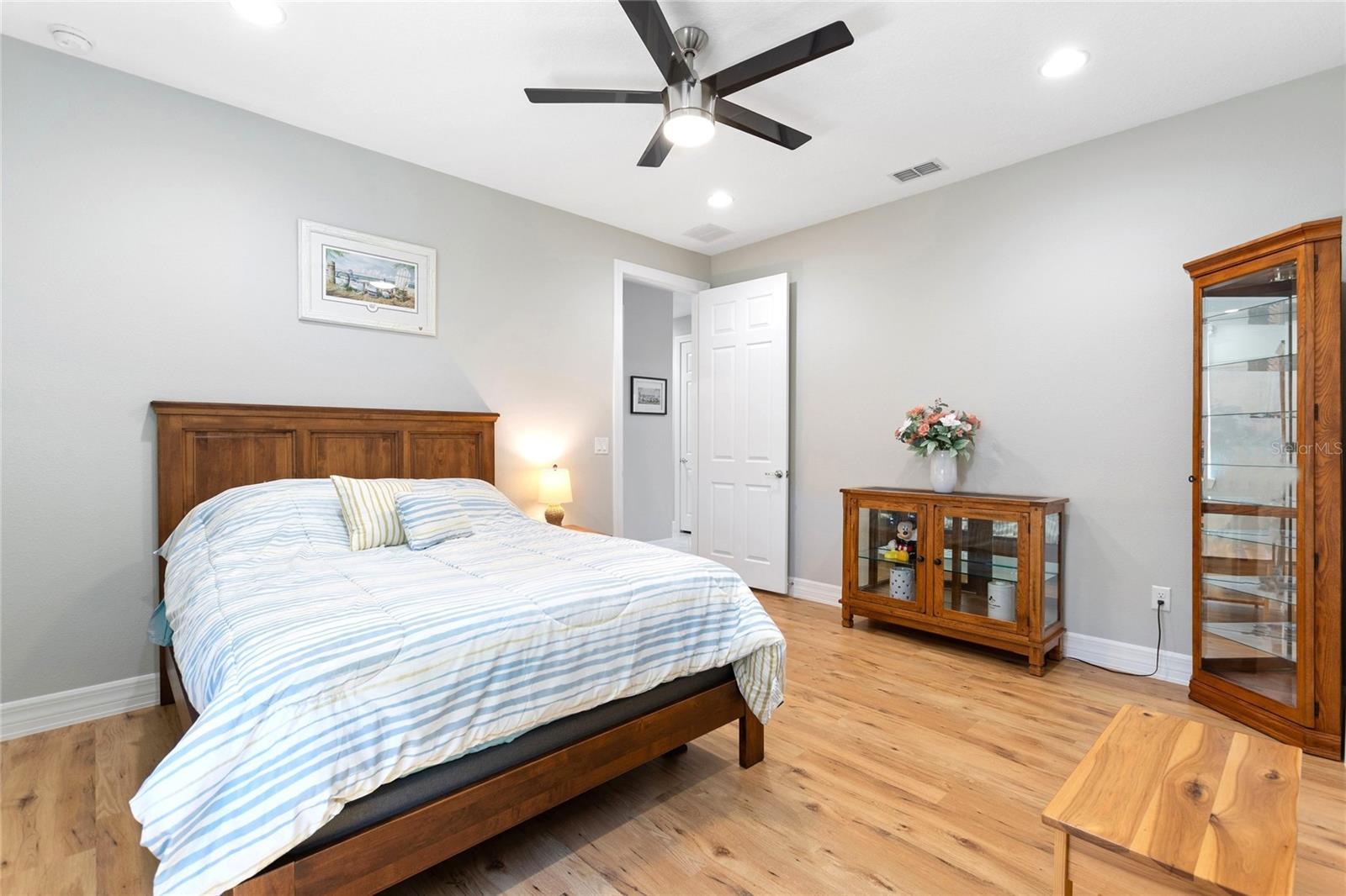 Image 29 of 70 For 192 Montoro Lane