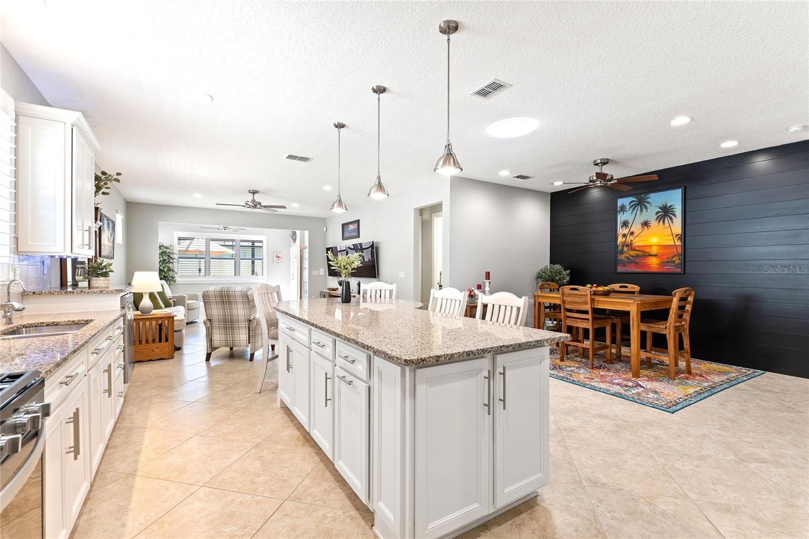 Image 32 of 70 For 192 Montoro Lane