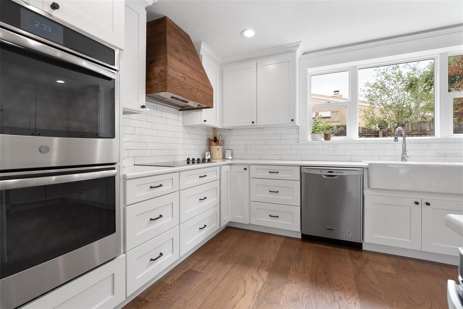 Image 15 of 68 For 5534 Baybrook Avenue