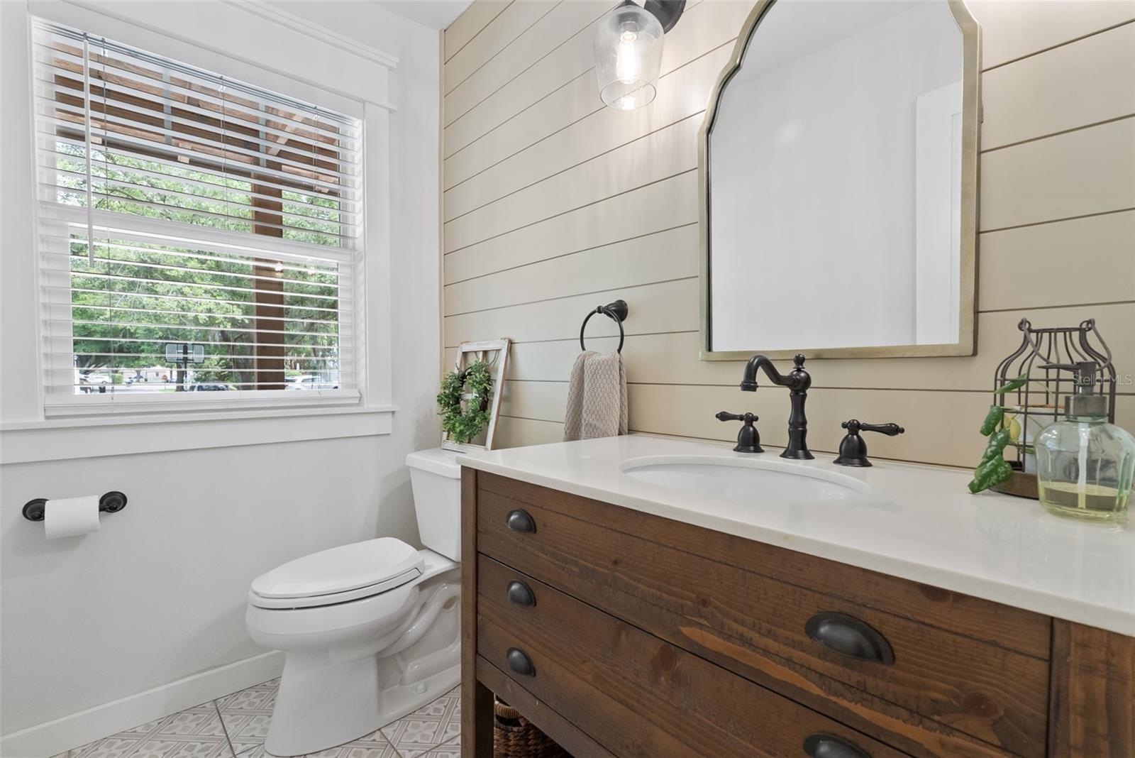 Image 18 of 68 For 5534 Baybrook Avenue