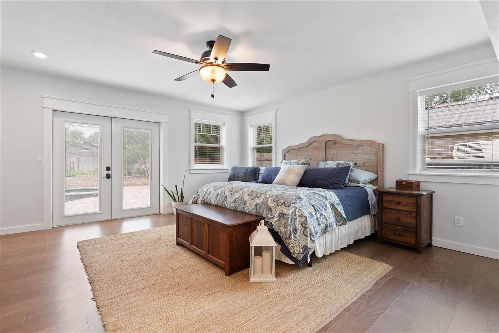 Image 20 of 68 For 5534 Baybrook Avenue