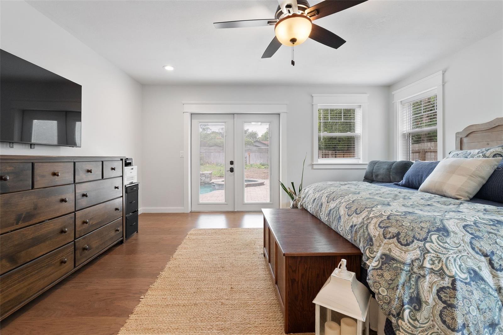 Image 21 of 68 For 5534 Baybrook Avenue