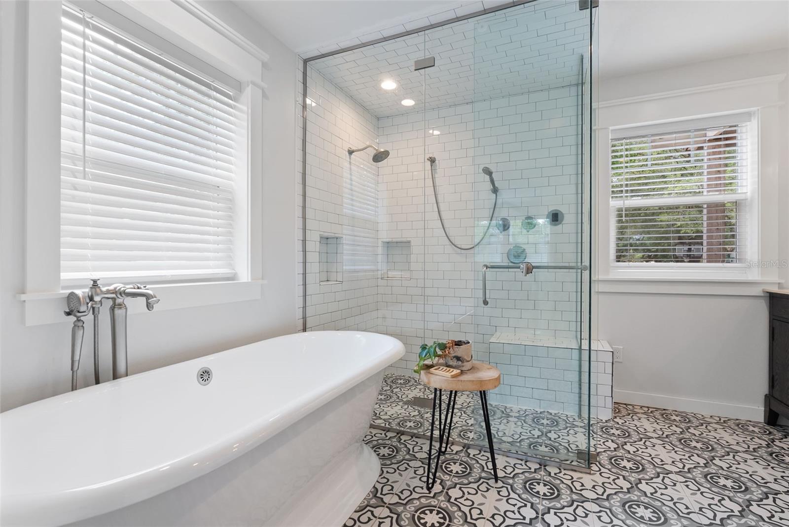 Image 28 of 68 For 5534 Baybrook Avenue