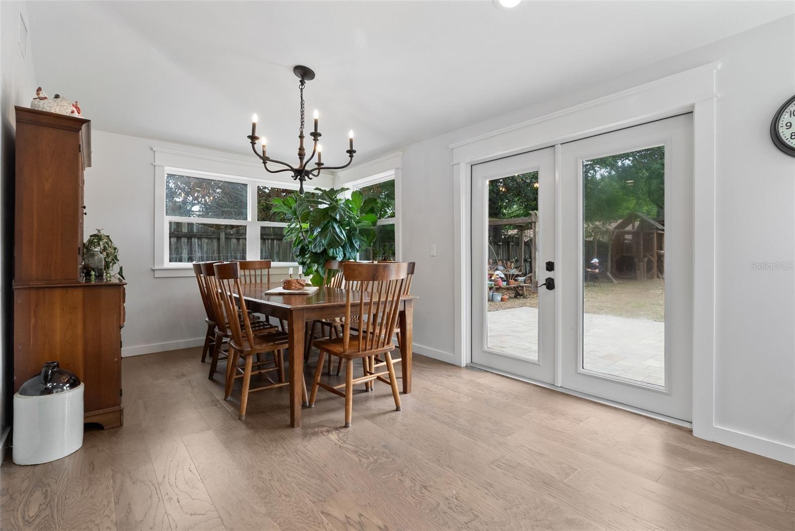 Image 29 of 68 For 5534 Baybrook Avenue