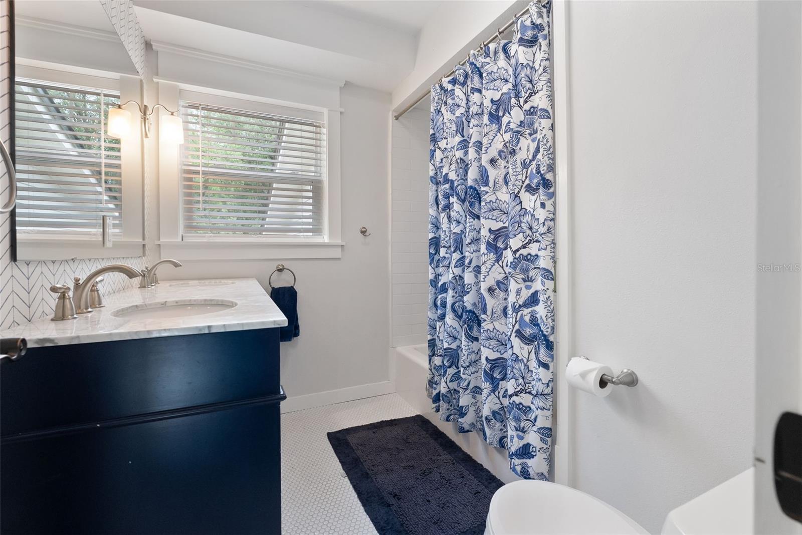 Image 51 of 68 For 5534 Baybrook Avenue