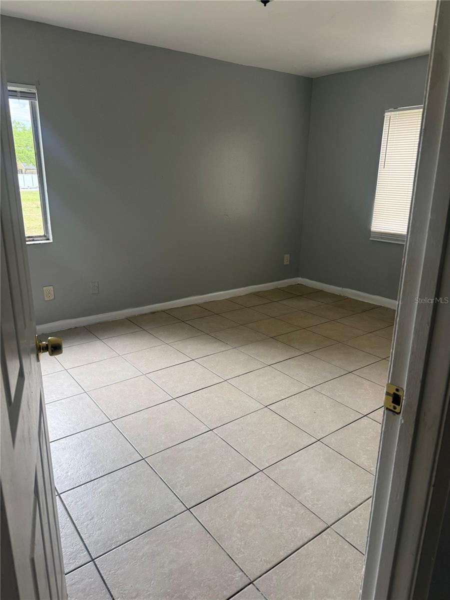 Image 10 of 15 For 5207 Via Hacienda Circle B101