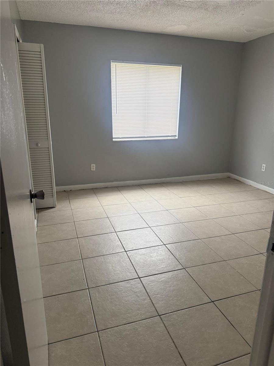 Image 2 of 15 For 5207 Via Hacienda Circle B101