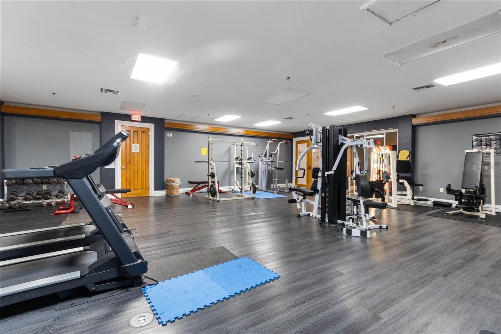 Image 23 of 29 For 833 Caribbean Drive B