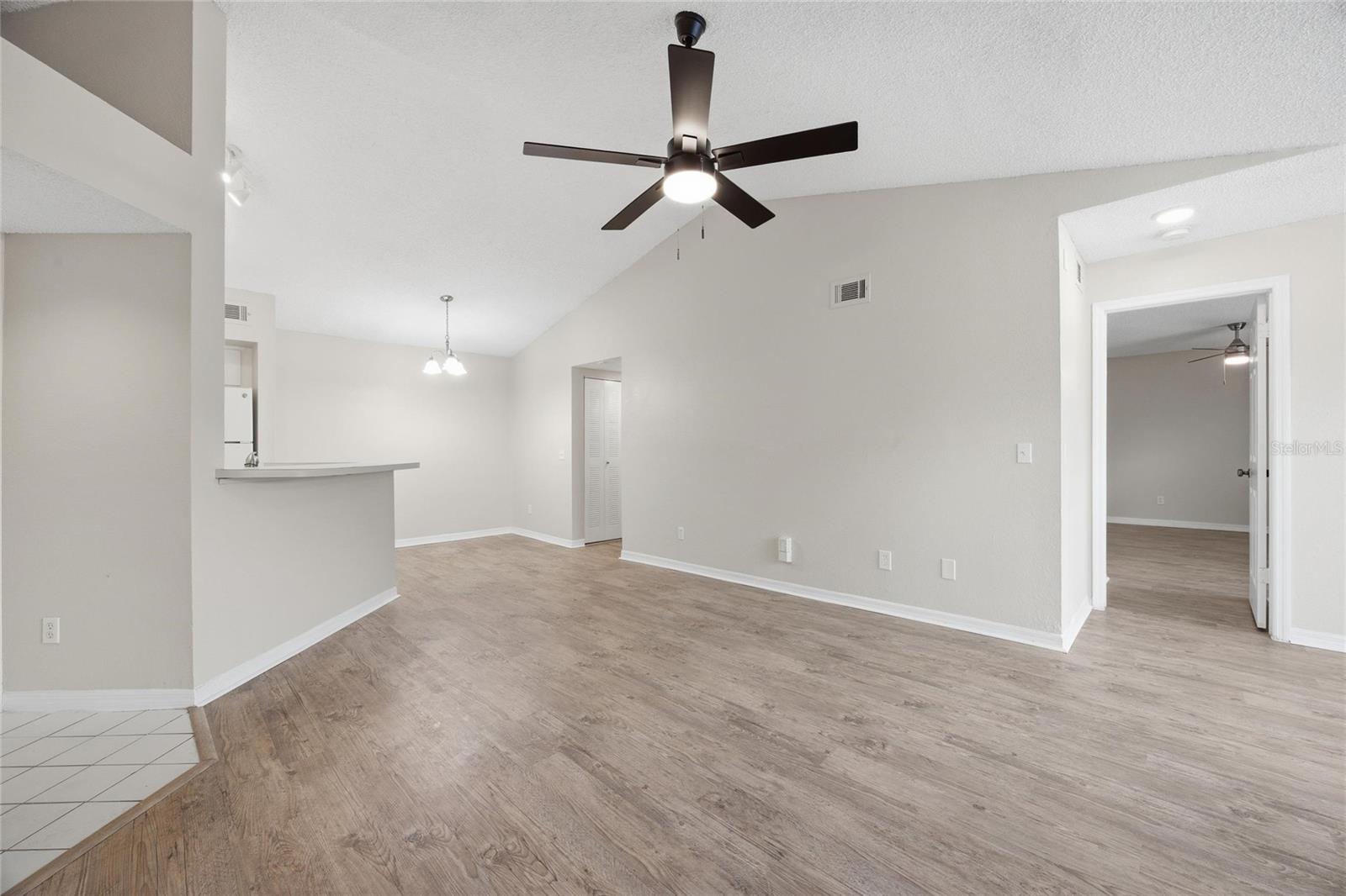 Image 11 of 26 For 4532 Commander Drive 2132