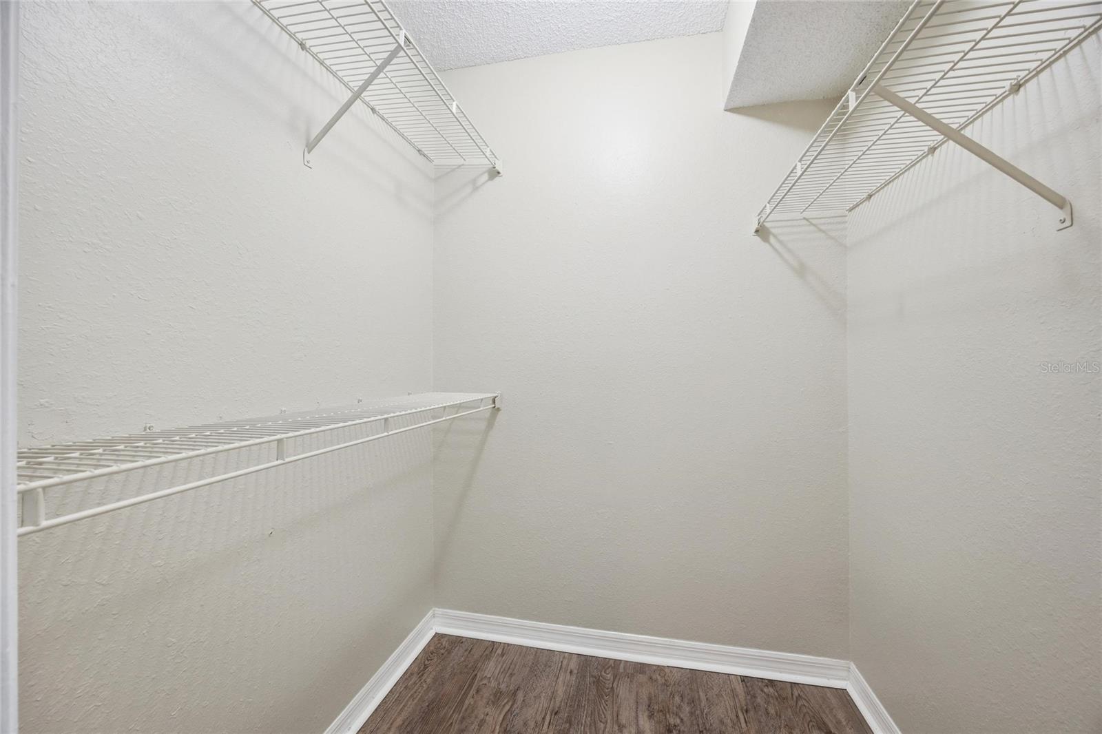 Image 18 of 26 For 4532 Commander Drive 2132