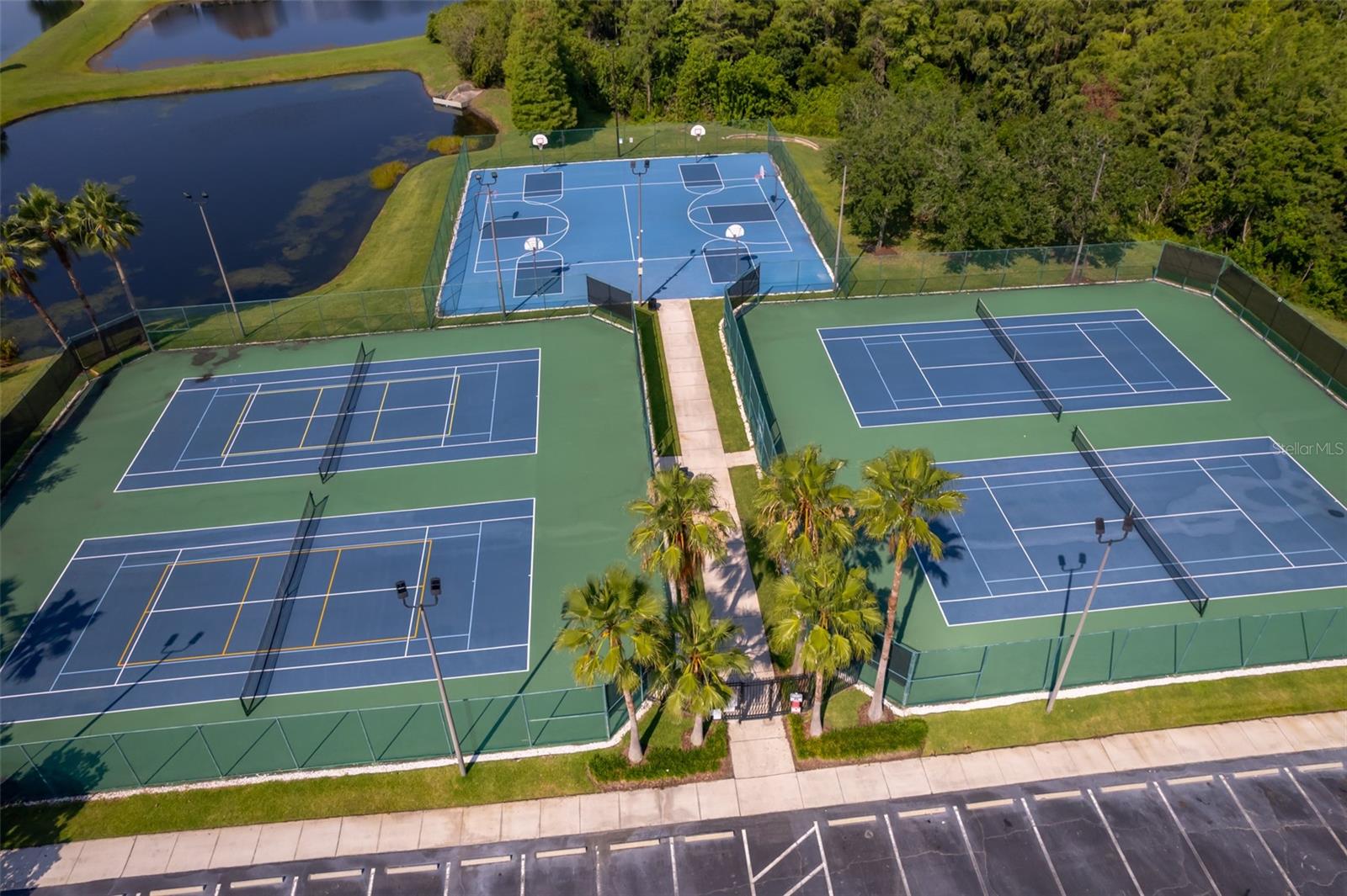 Image 23 of 25 For 15234 Harrington Cove Drive