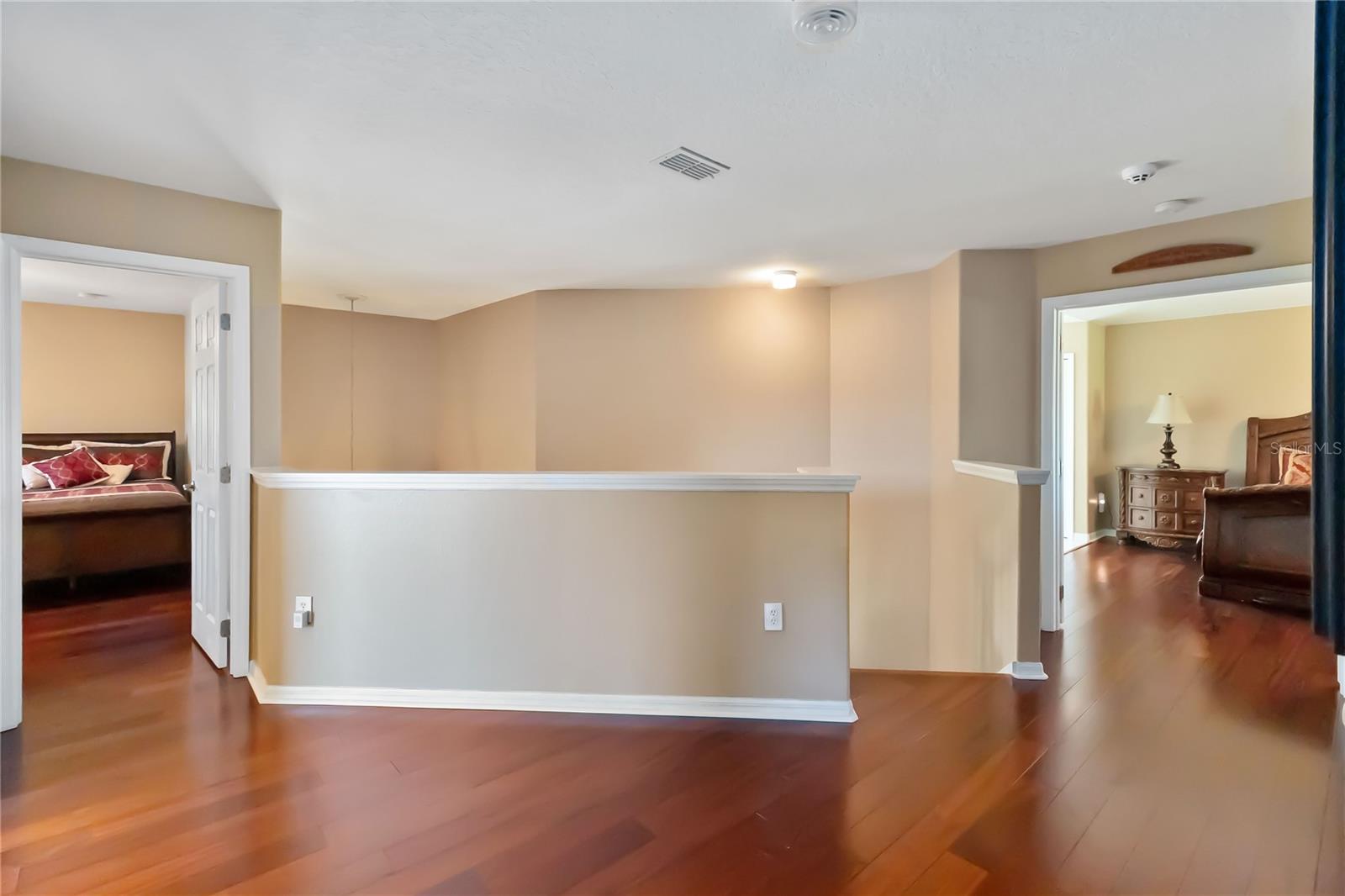 Image 12 of 43 For 10711 Mottram Point