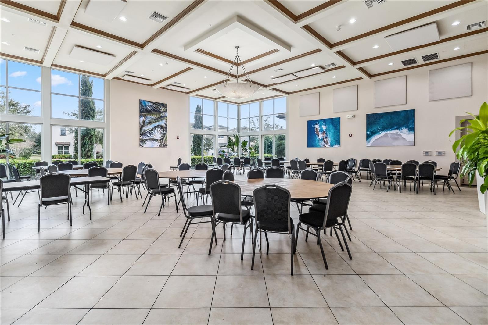 Image 33 of 43 For 10711 Mottram Point