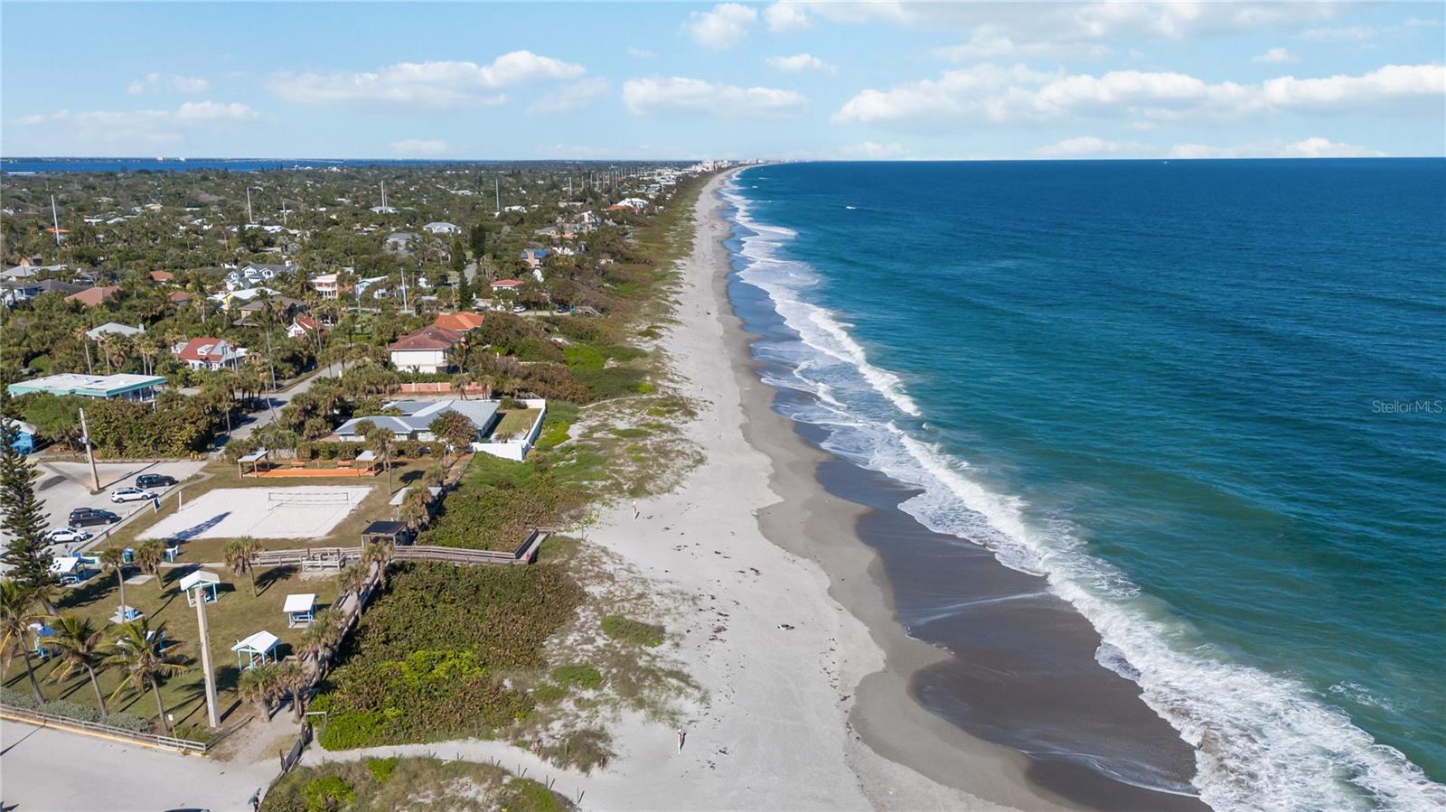 Image 38 of 43 For 10711 Mottram Point