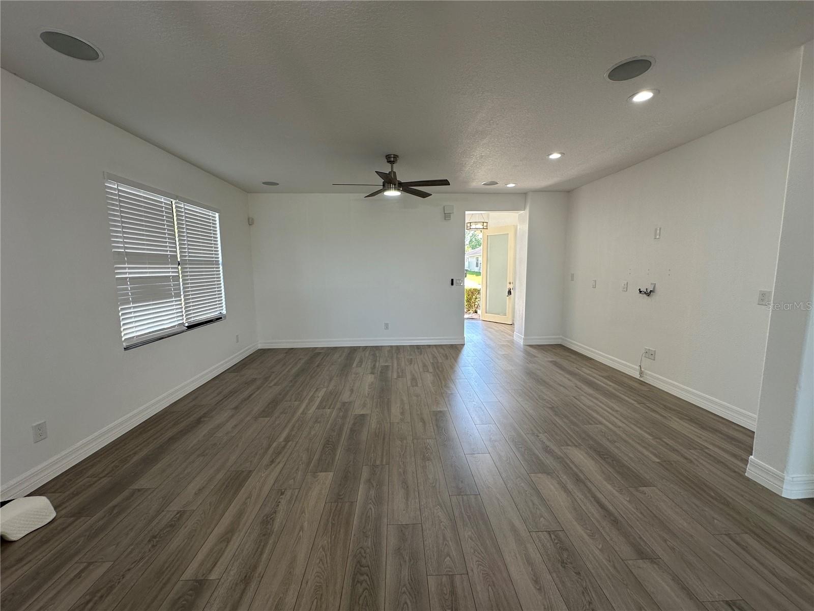 Image 6 of 21 For 4874 Sweet Cedar Circle