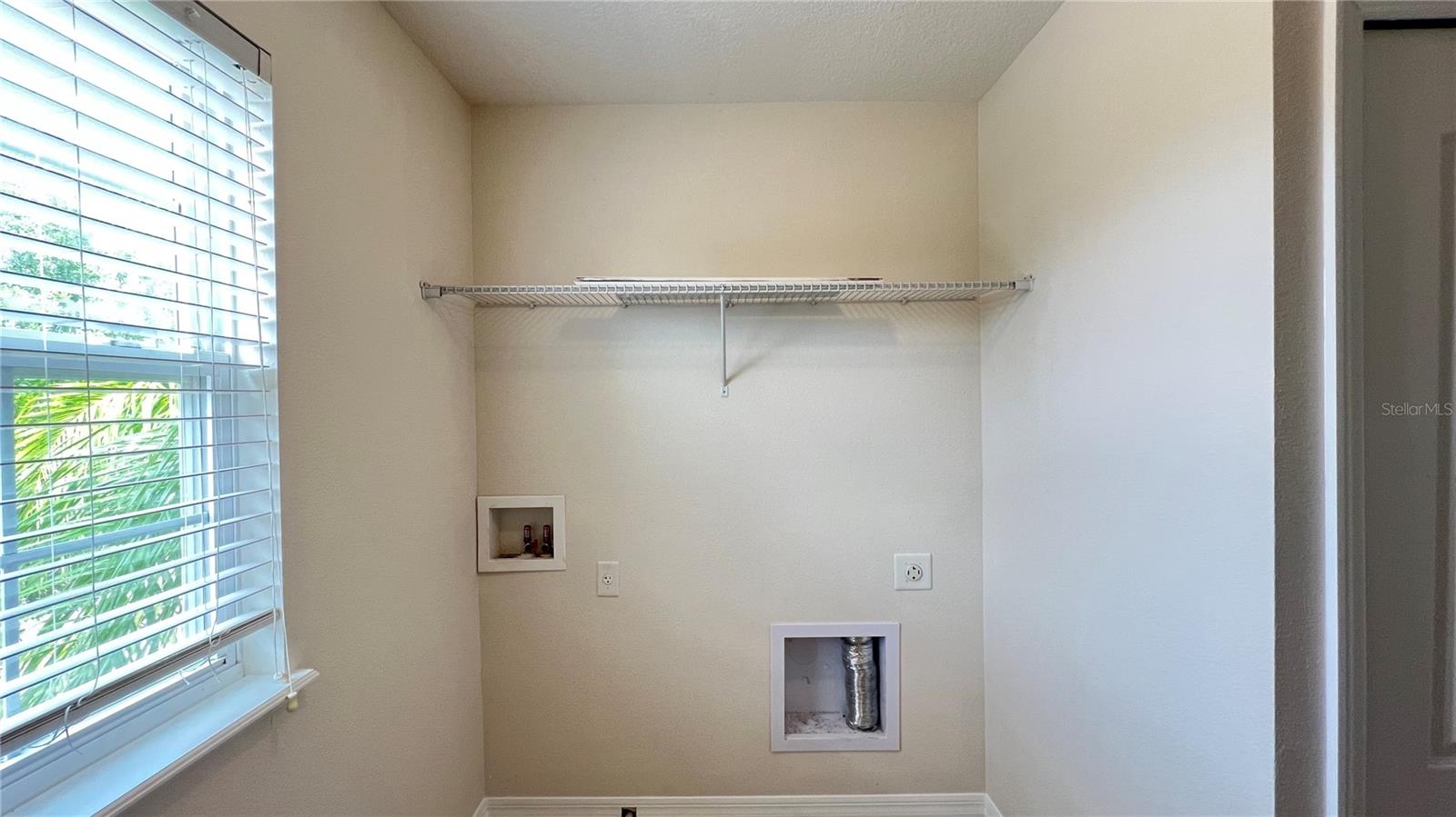 Image 15 of 42 For 16048 Yelloweyed Drive