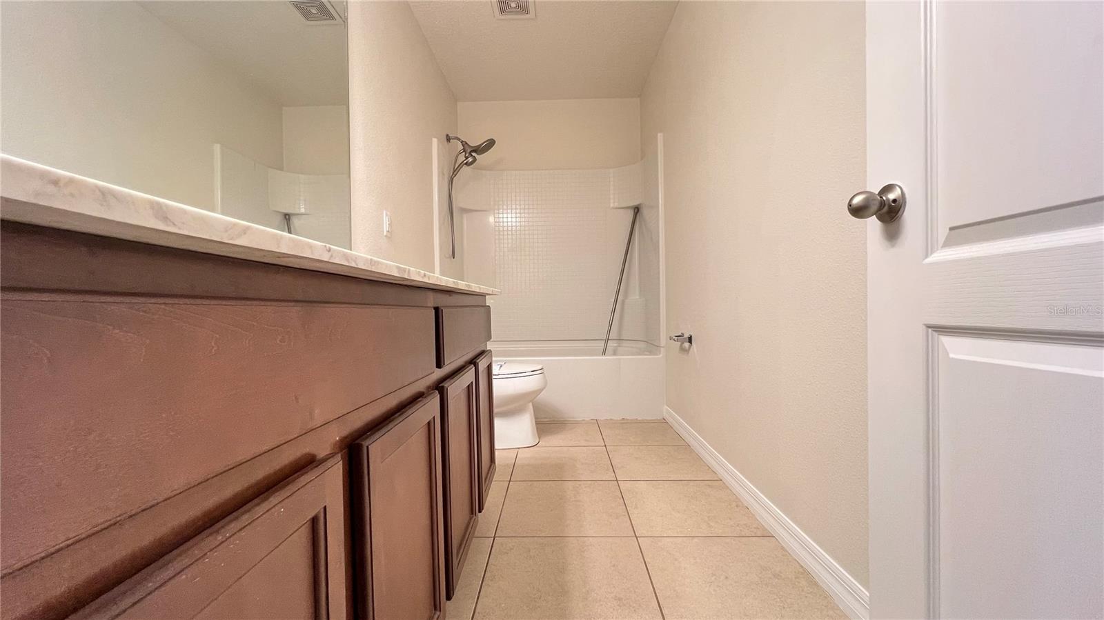 Image 19 of 42 For 16048 Yelloweyed Drive