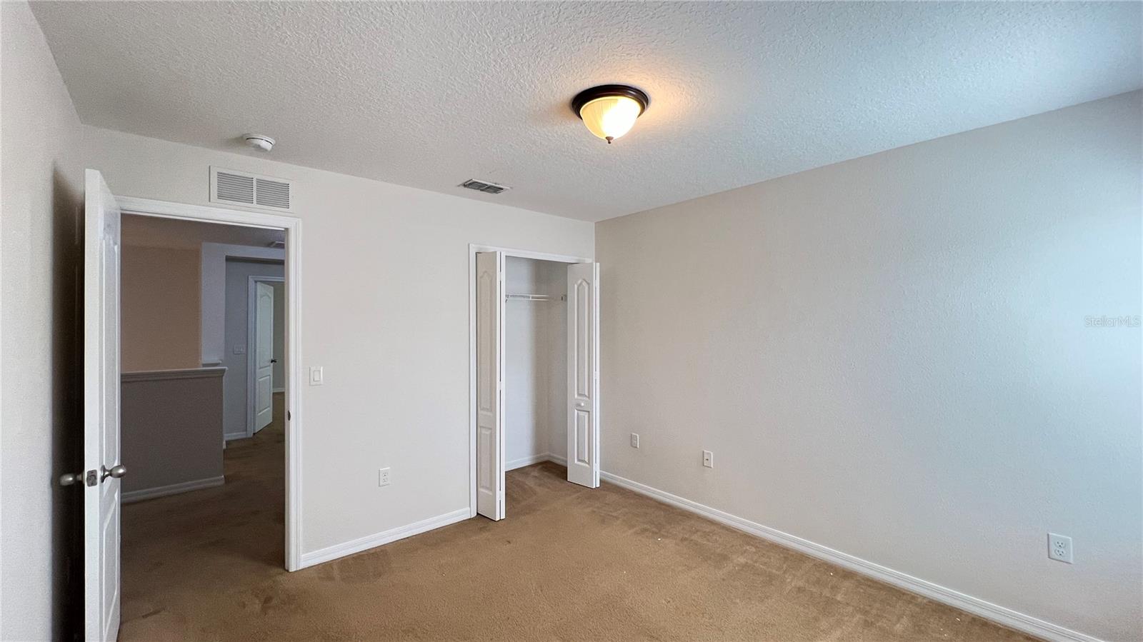 Image 21 of 42 For 16048 Yelloweyed Drive