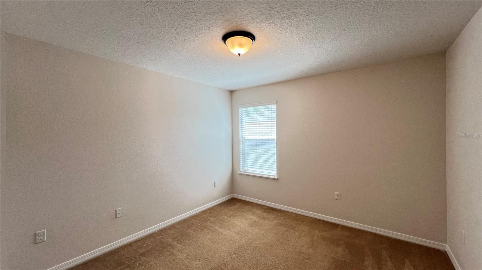 Image 22 of 42 For 16048 Yelloweyed Drive