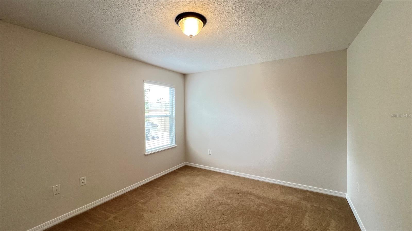 Image 24 of 42 For 16048 Yelloweyed Drive