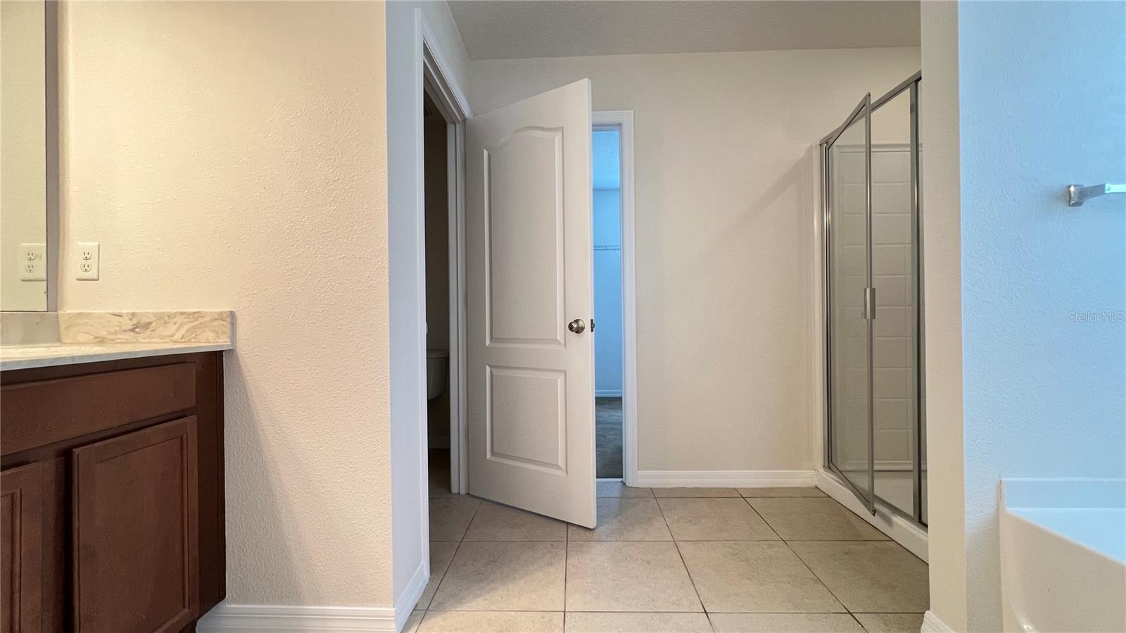 Image 27 of 42 For 16048 Yelloweyed Drive