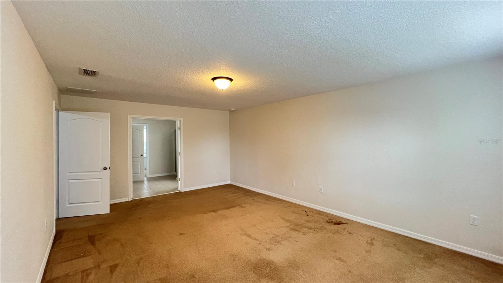 Image 29 of 42 For 16048 Yelloweyed Drive