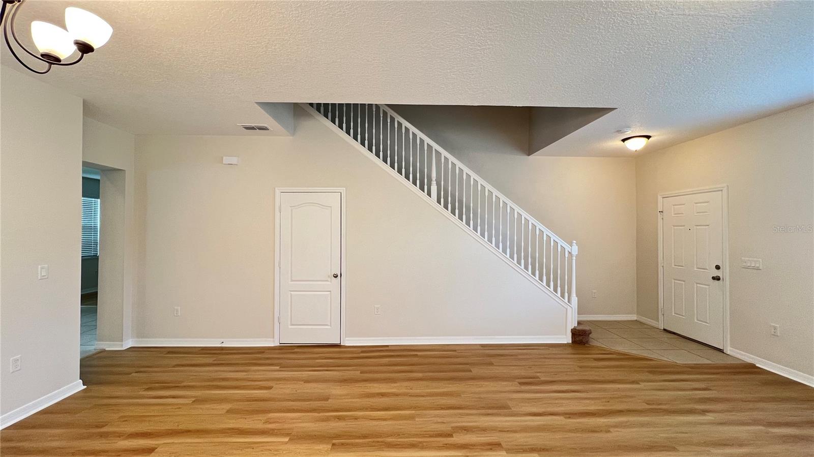 Image 8 of 42 For 16048 Yelloweyed Drive