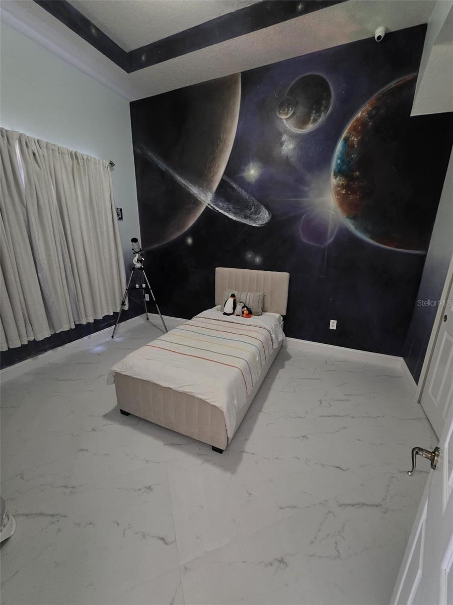 Image 13 of 40 For 5130 Chelwyn Court