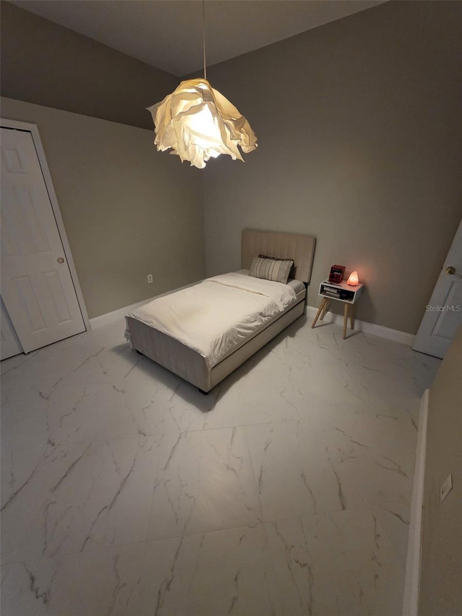 Image 17 of 40 For 5130 Chelwyn Court