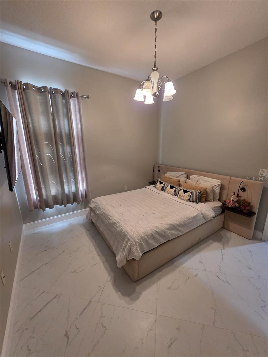 Image 26 of 40 For 5130 Chelwyn Court