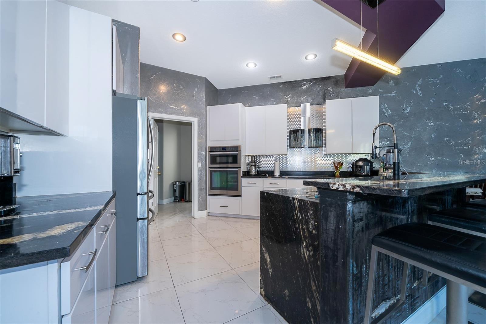 Image 32 of 40 For 5130 Chelwyn Court