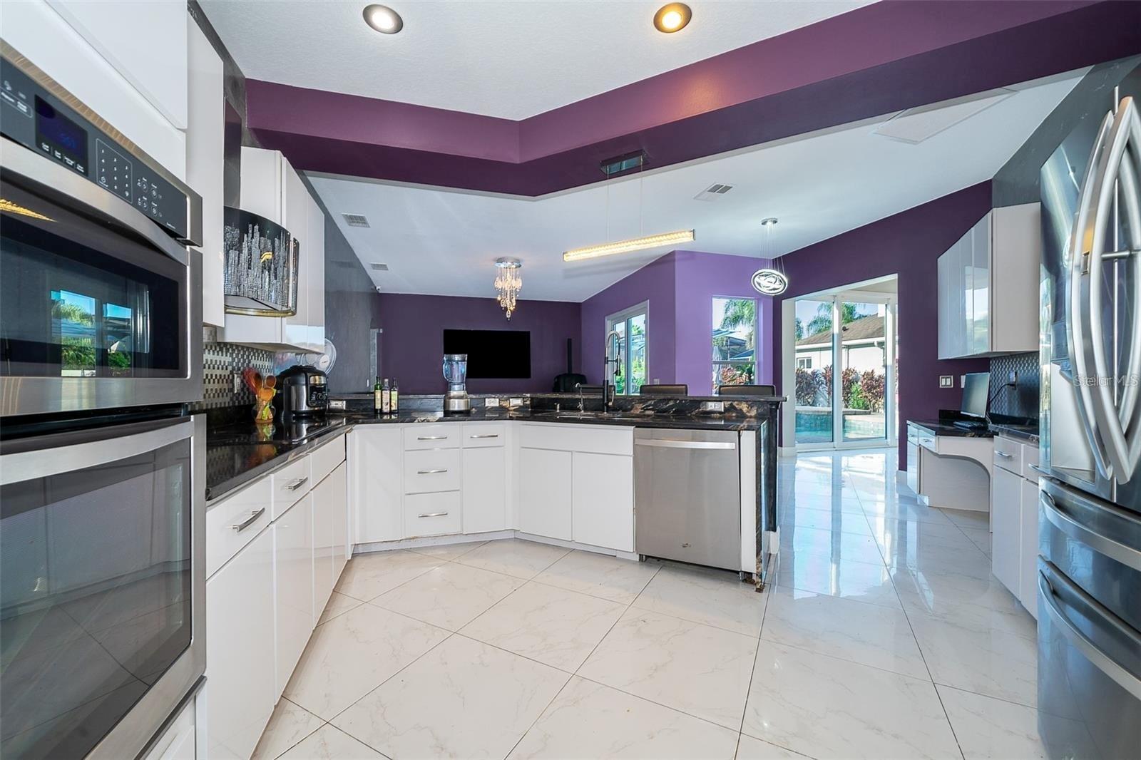 Image 33 of 40 For 5130 Chelwyn Court