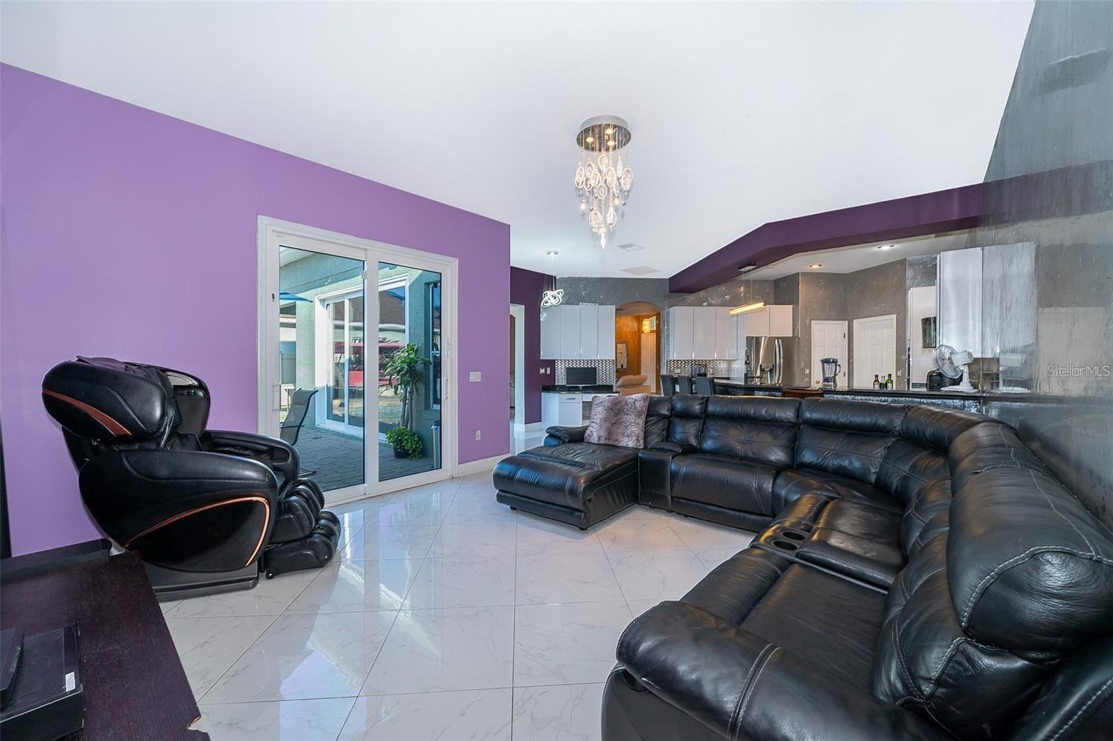 Image 35 of 40 For 5130 Chelwyn Court