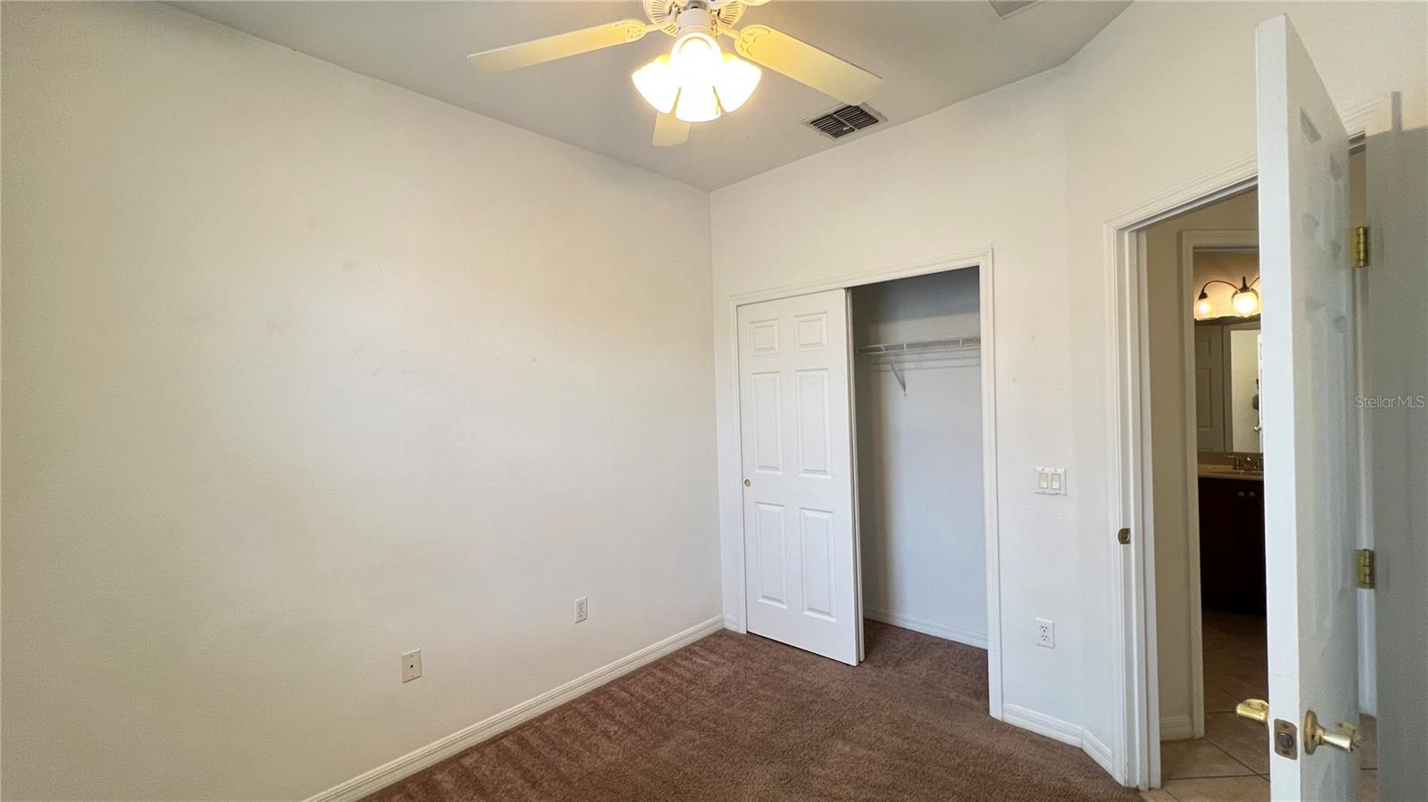 Image 7 of 33 For 5215 Paradise Cay Circle